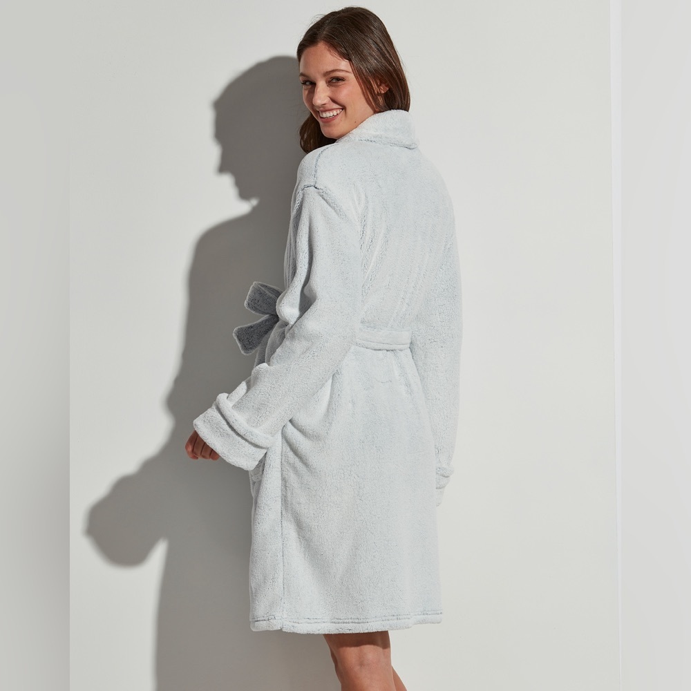 Plush Robe - Picture 2 of 5